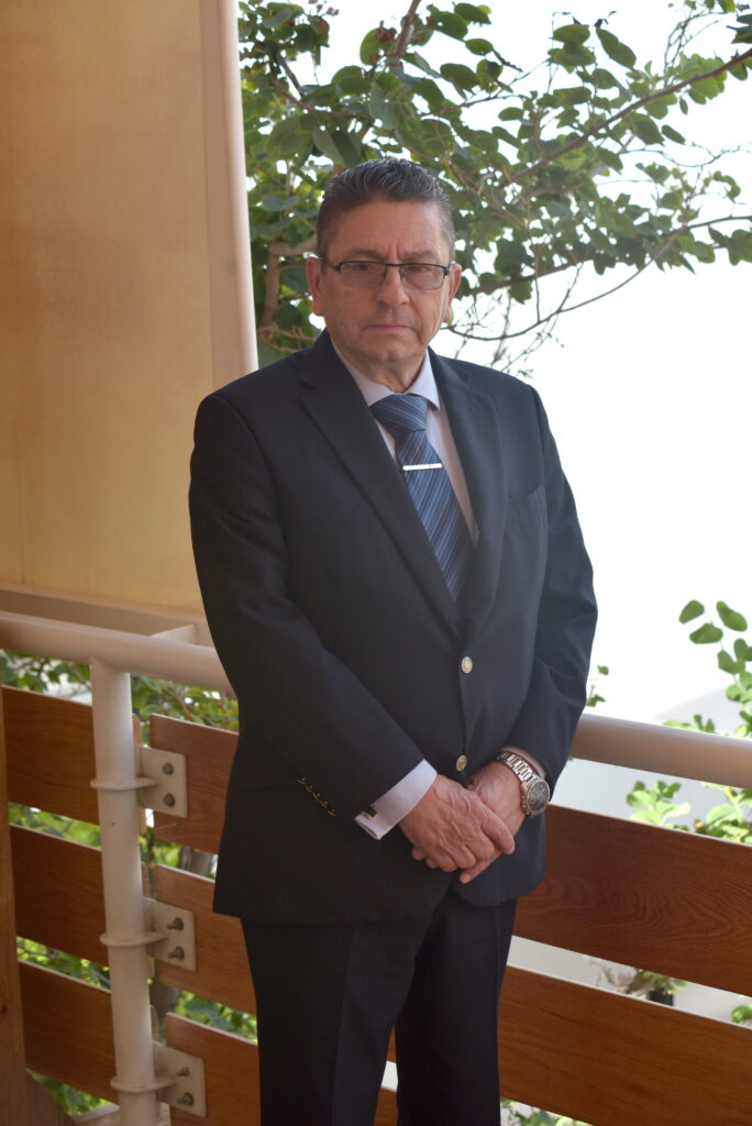 Dr Leonardo Arturo Saucedo Sosa Dr Leonardo Arturo Saucedo Sosa - 1